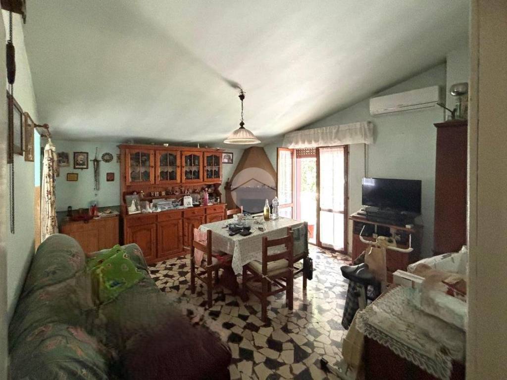 Appartamento a Fano in V. IV Novembre, 155 - Foto 2