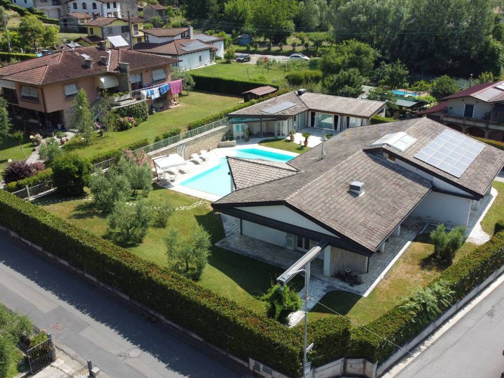 Villa a Coreglia antelminelli in Via del Pruno - Foto 2