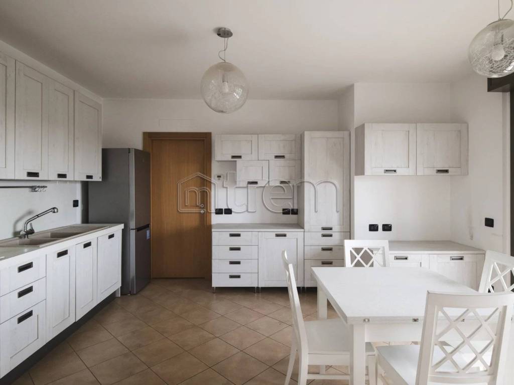 Appartamento a Samarate in Via Monte Santo, 6 - Foto 3