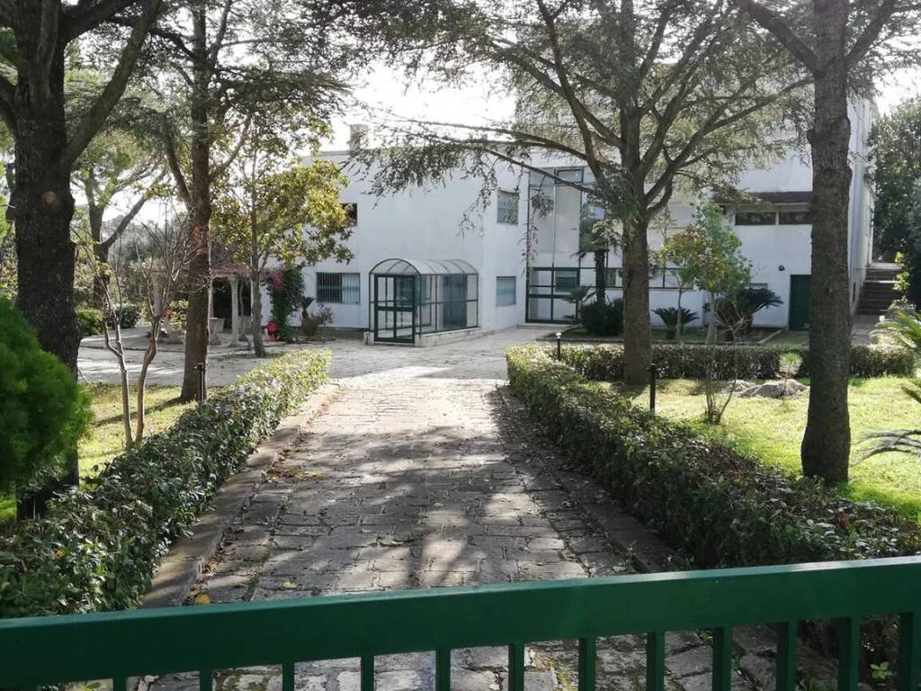 Villa a Ostuni in Sp20 - Foto 3