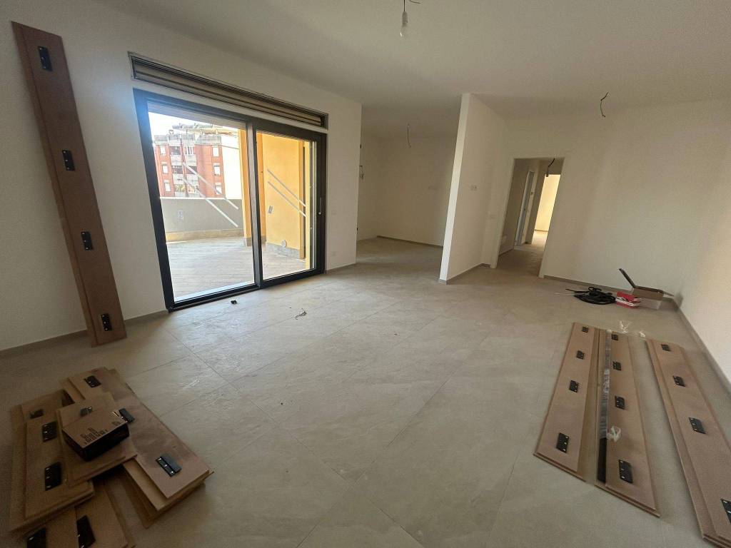 Appartamento a Aprilia in Via Tiberio - Foto 3