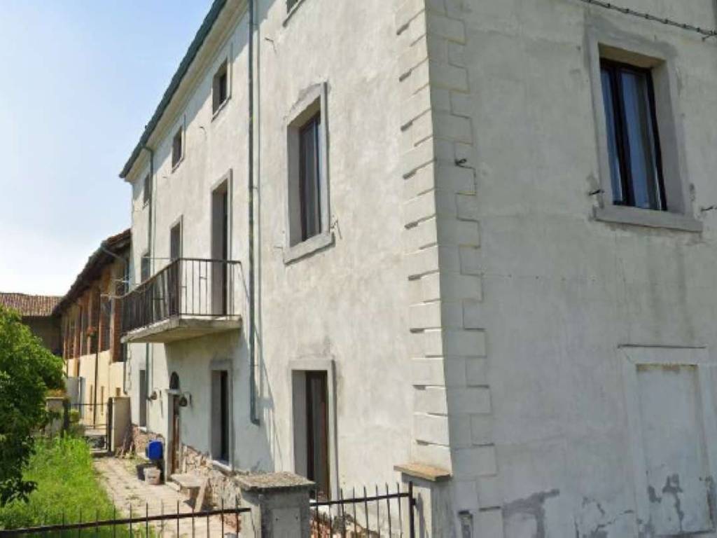 Immobile a Casale monferrato in strada San Giovannino 14 - Foto 2