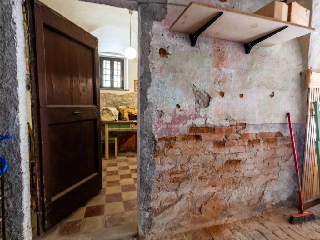 Villa a Millesimo in Via Xi Febbraio, 18 - Foto 3