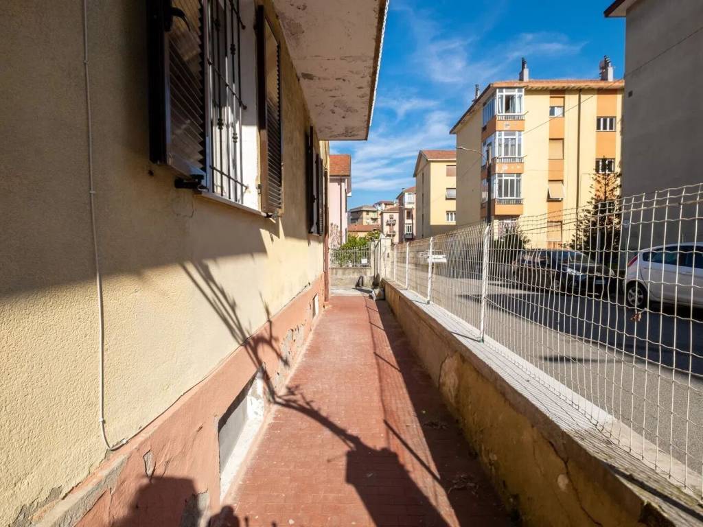 Villa a Cairo montenotte in Via G. Fedele, 20 - Foto 4