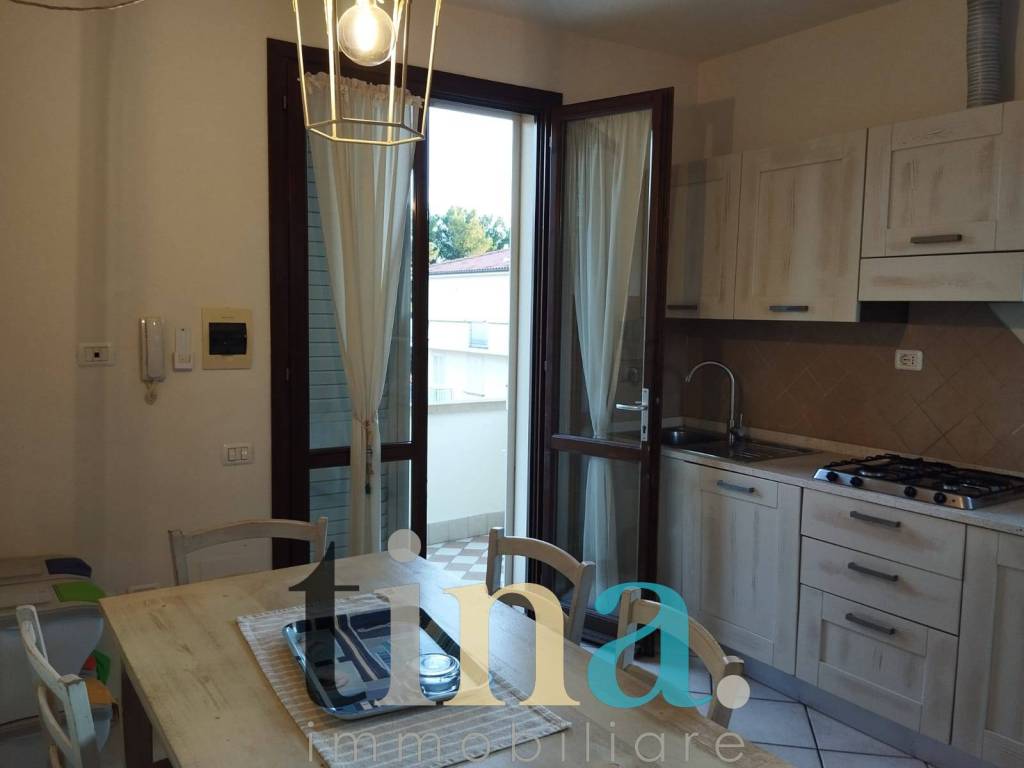 Appartamento a Rosignano marittimo in Via Lombardia - Foto 5