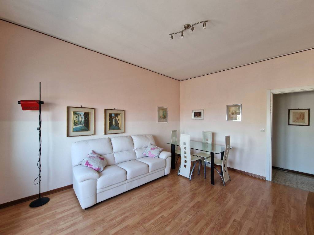 Appartamento a Vercelli in Via Cesare Balbo, 5 - Foto 3