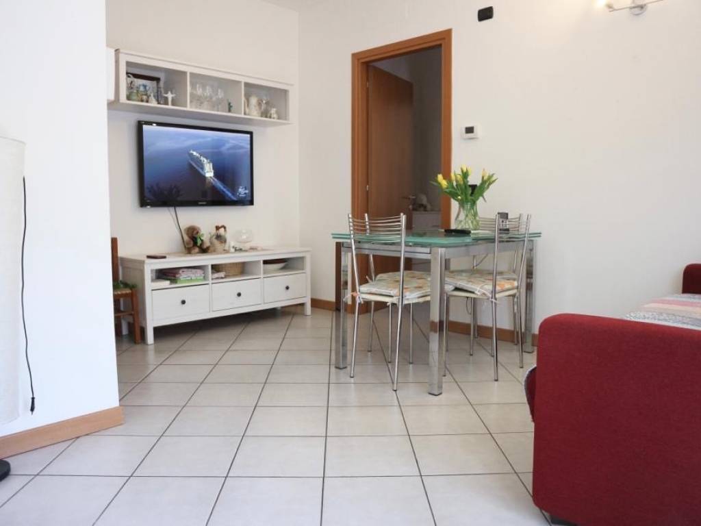 Appartamento a Lipomo in Via Montorfano - Foto 2