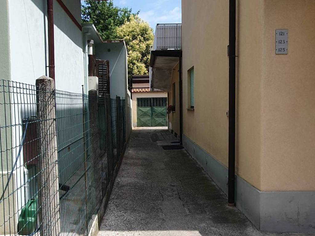 Appartamento a Ronchi dei legionari in via xxiv maggio, 123 - Foto 3