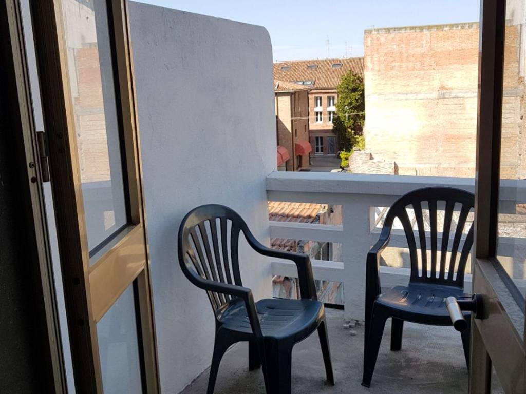 Appartamento a Ferrara in Via Dei Baluardi - Foto 3