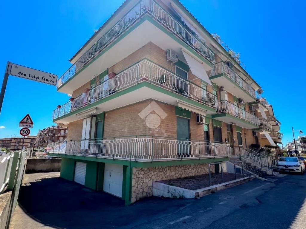 Appartamento a Formia in Via don luigi sturzo, 76 - Foto 2