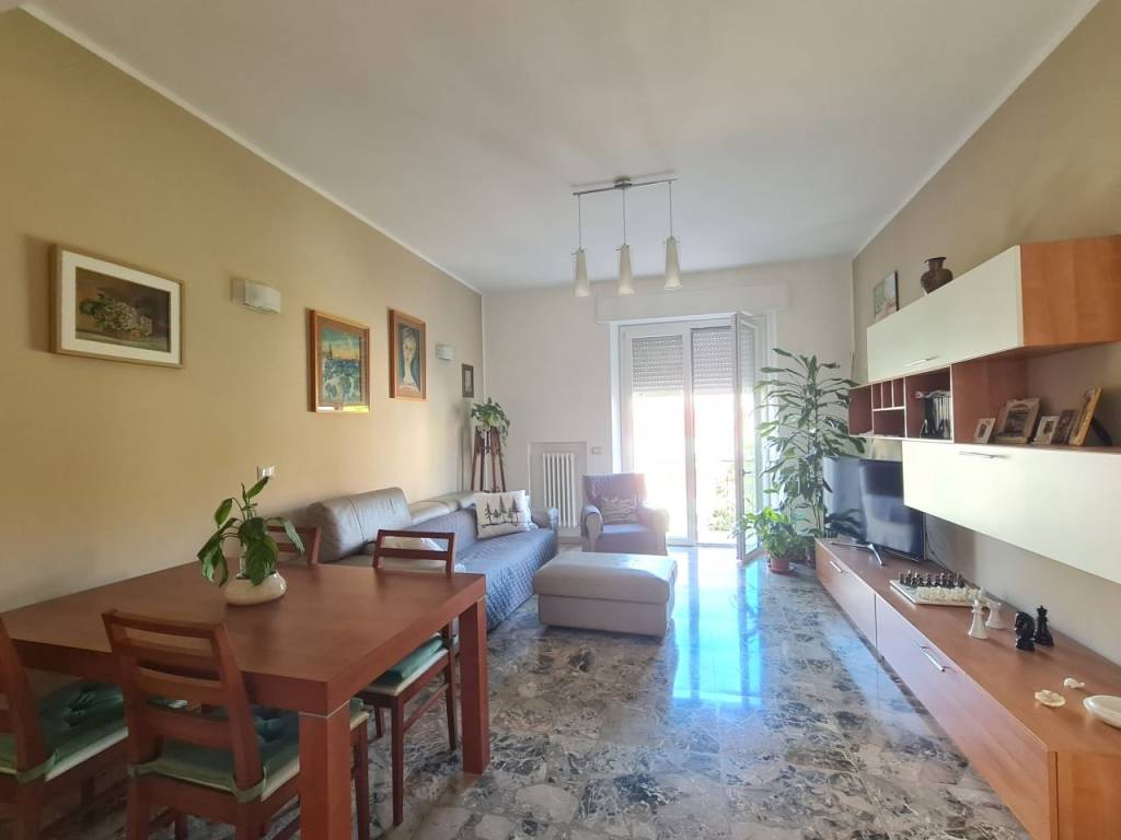 Appartamento a Jesi in Viale Giuseppe Verdi - Foto 5