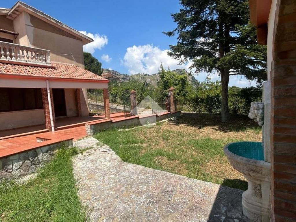 Villa a Monreale in Poggio san francesco - Foto 2