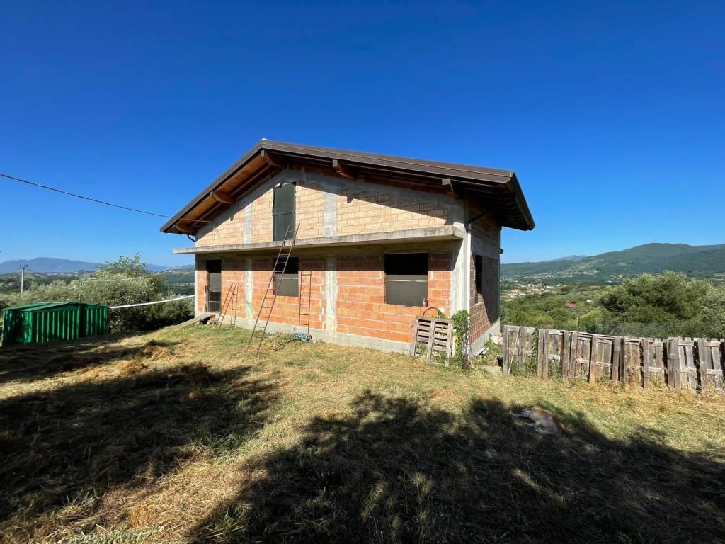 Casa indipendente a Isola del liri in Via San Sebastiano - Foto 2