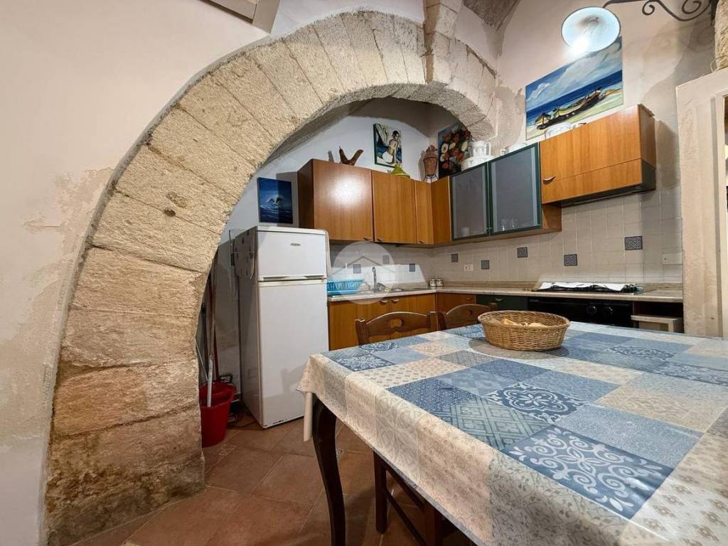 Casa indipendente a Castellammare del golfo in Via Giacomo Medici, 33 - Foto 4