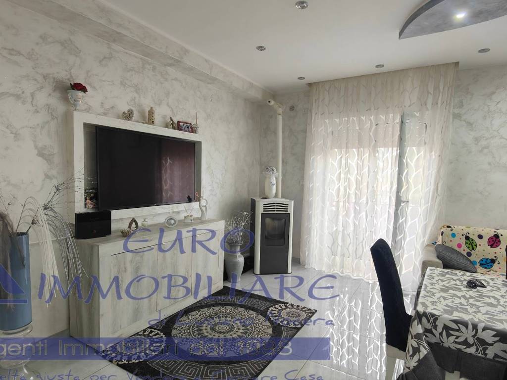 Appartamento a Maddaloni in Via Libertà, 33 - Foto 3