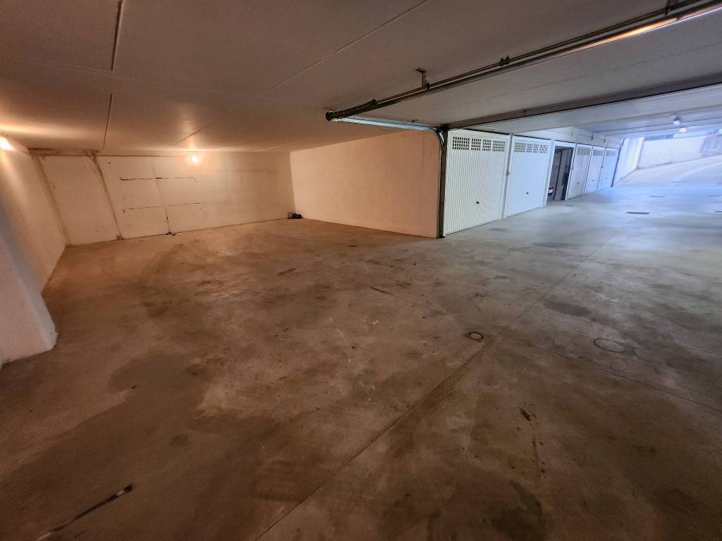Box / garage a Uboldo in Via Angelo Morandi, 6 - Foto 3