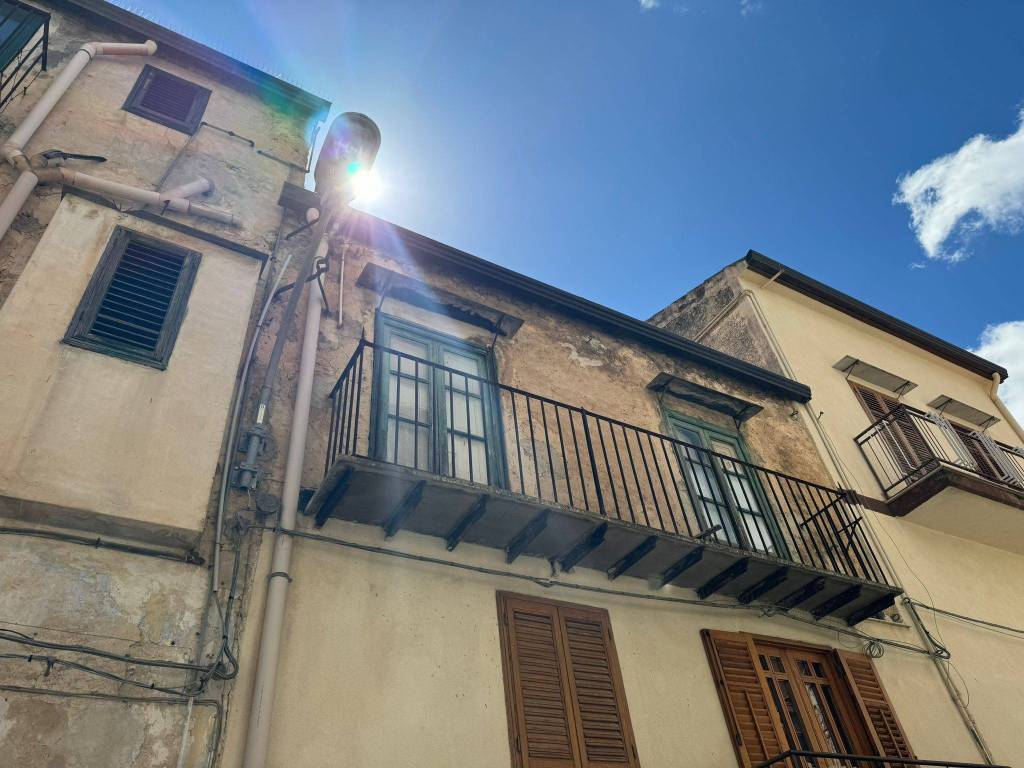 Appartamento a Piana degli albanesi in Via Padre G. Guzzetta - Foto 2