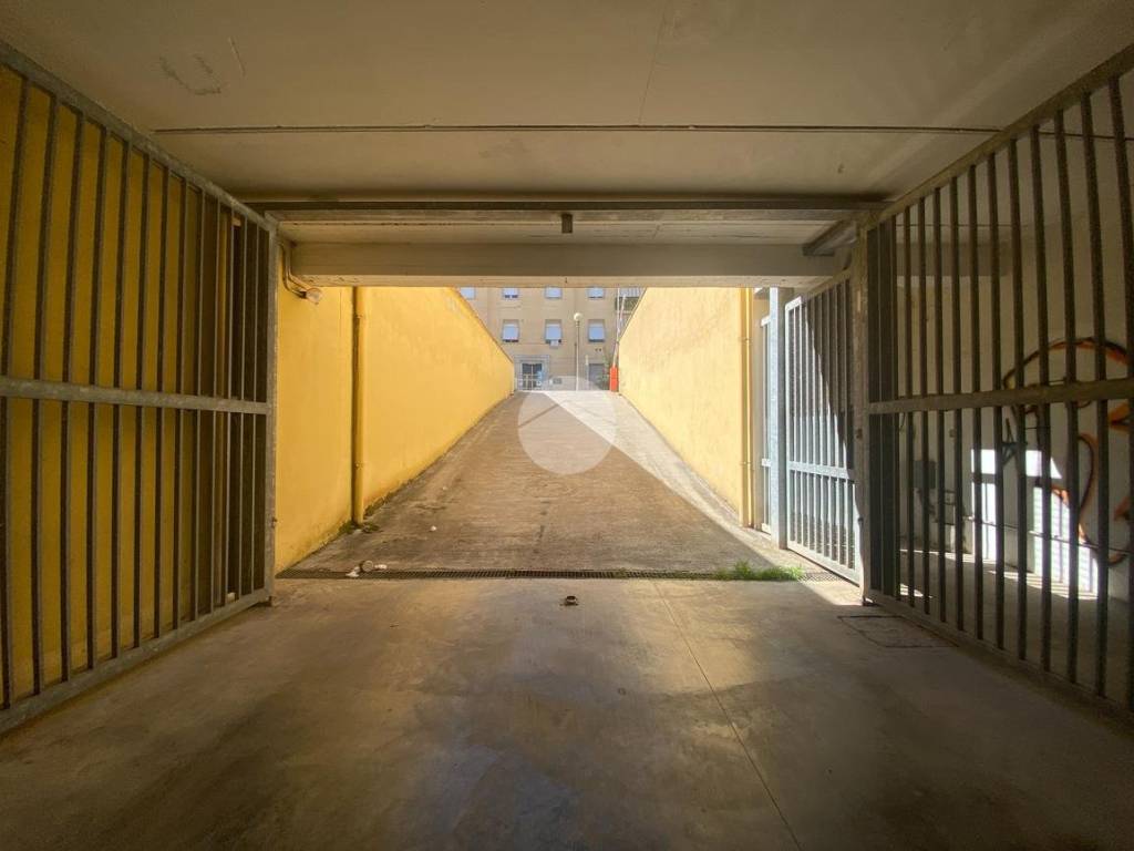 Box / garage a Sabaudia in Via Amedeo II, 3 - Foto 4