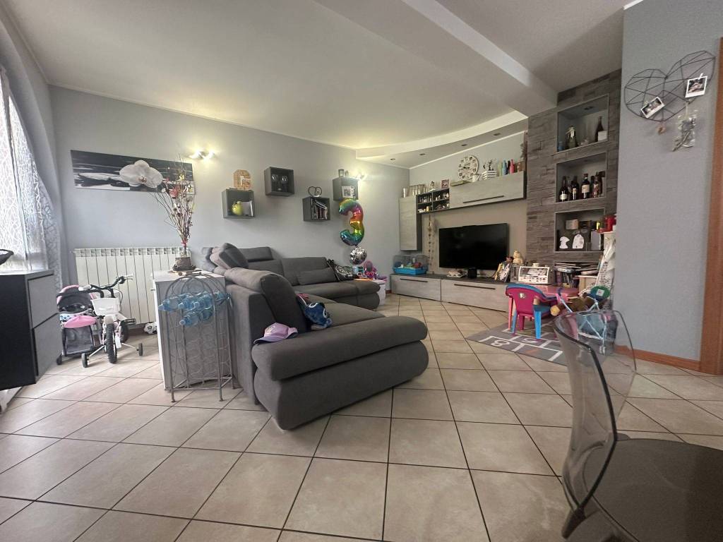 Appartamento a Dolzago in Via Corsica, 18 - Foto 5