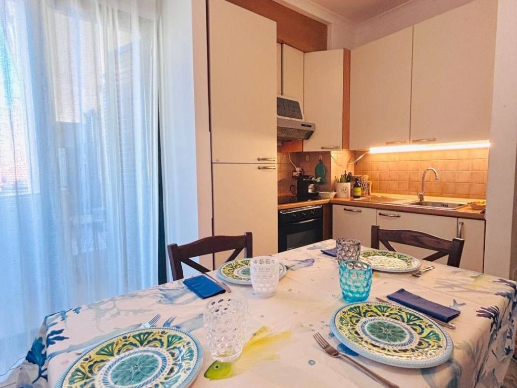 Appartamento a Riccione in Viale Maria Ceccarini, 12 - Foto 5