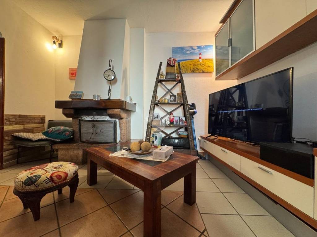 Appartamento a Galliate in Via A. Manzoni, 31 - Foto 3