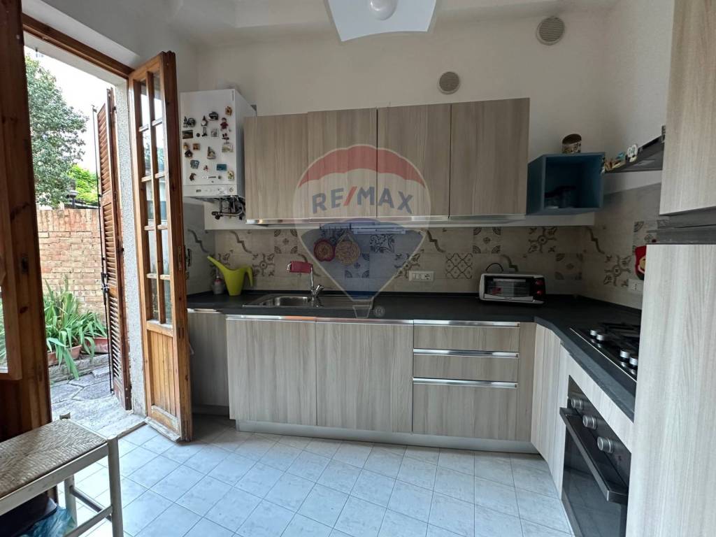 Casa indipendente a Falconara marittima in Via Aurelio Saffi, 14 - Foto 2