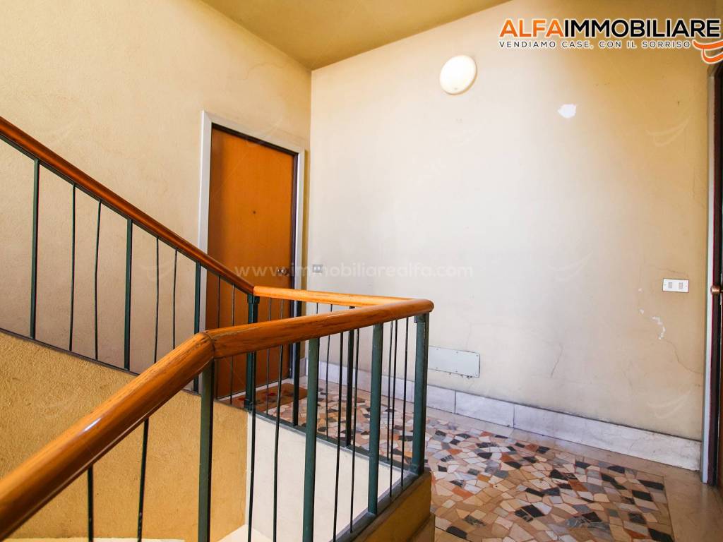 Appartamento a Novara in Via Edmondo De Amicis, 3 - Foto 3