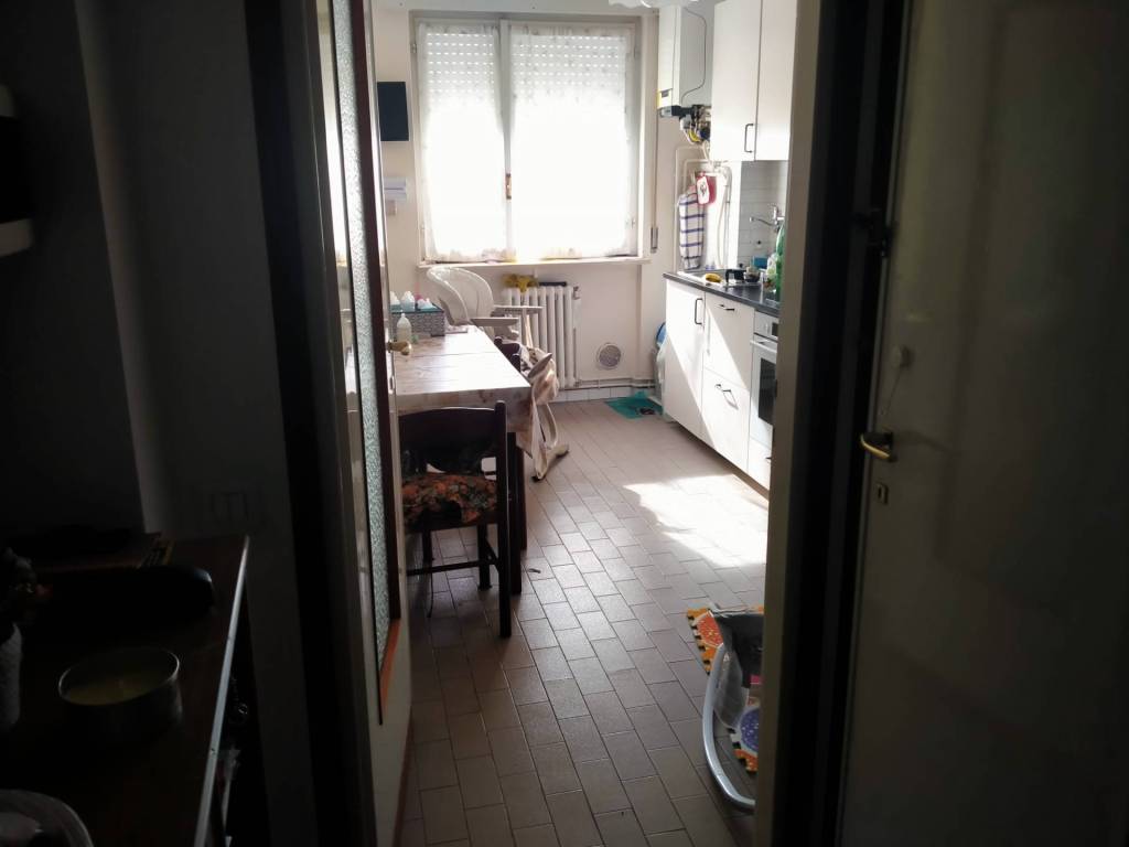 Appartamento a Albizzate in Via Alessandro Manzoni, 7 - Foto 3