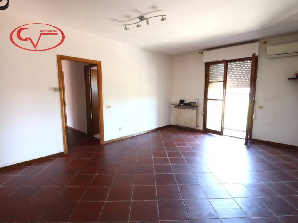 Appartamento a Montevarchi in Viale Giacomo Matteotti - Foto 3