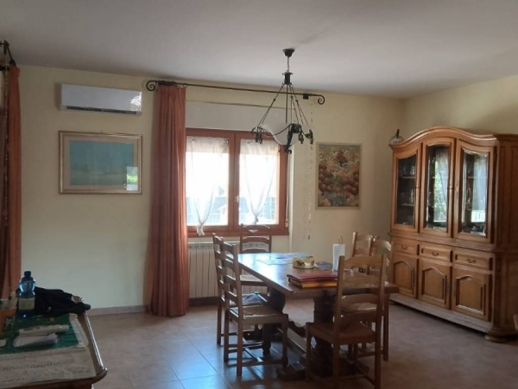 Villetta a schiera a Cisterna di latina in Via Palmarola - Foto 4