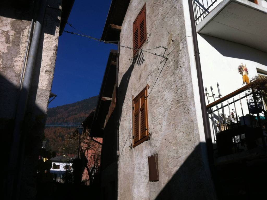 Casa indipendente a Telve in Via Aurora, 21 - Foto 2