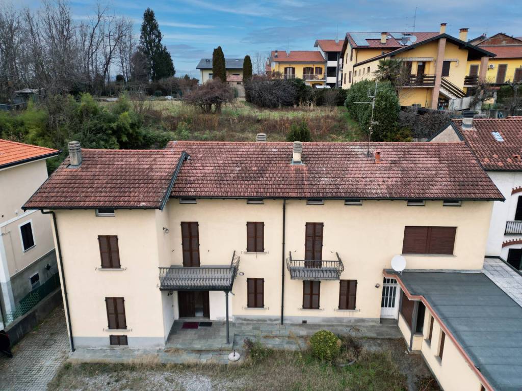 Casa indipendente a Malnate in Via Como, 17 - Foto 2