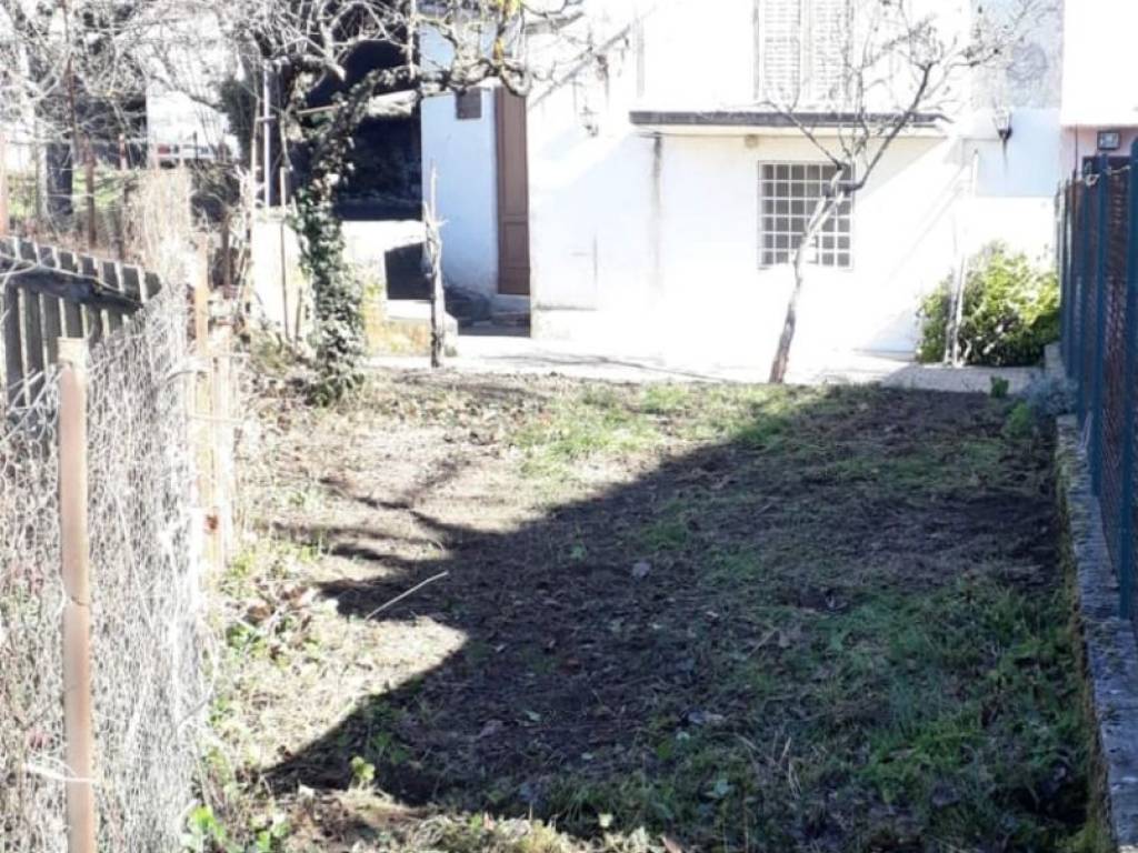 Casa indipendente a Pizzoli in Via del Vallone - Foto 5