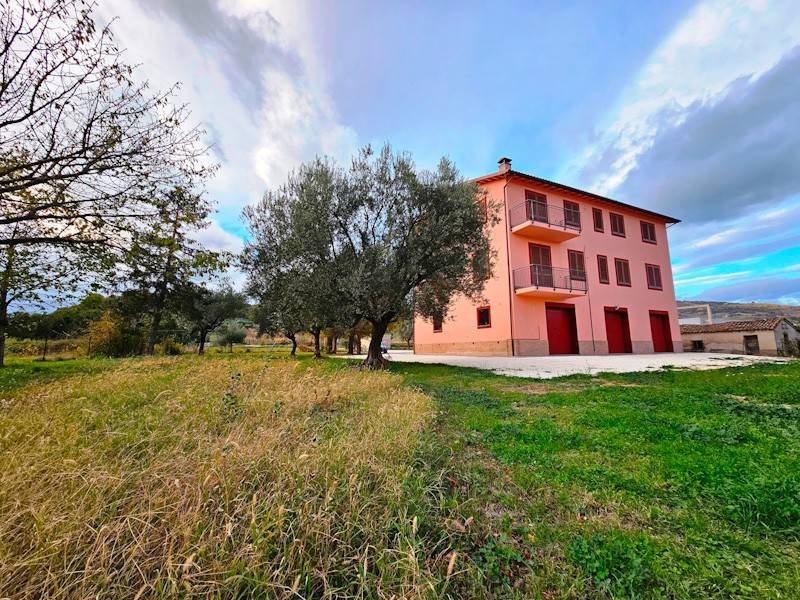 Rustico / casale a San severino marche in Località Taccoli - Foto 4