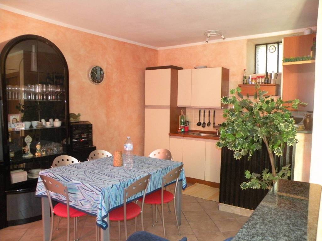 Casa indipendente a Castellinaldo d'alba in Via Guglielmo Marconi - Foto 2