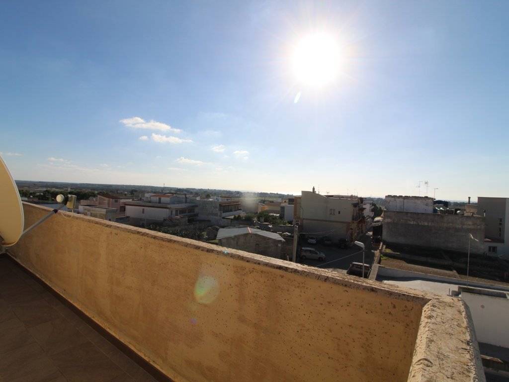 Appartamento a Pulsano in Via Scorcola - Foto 2