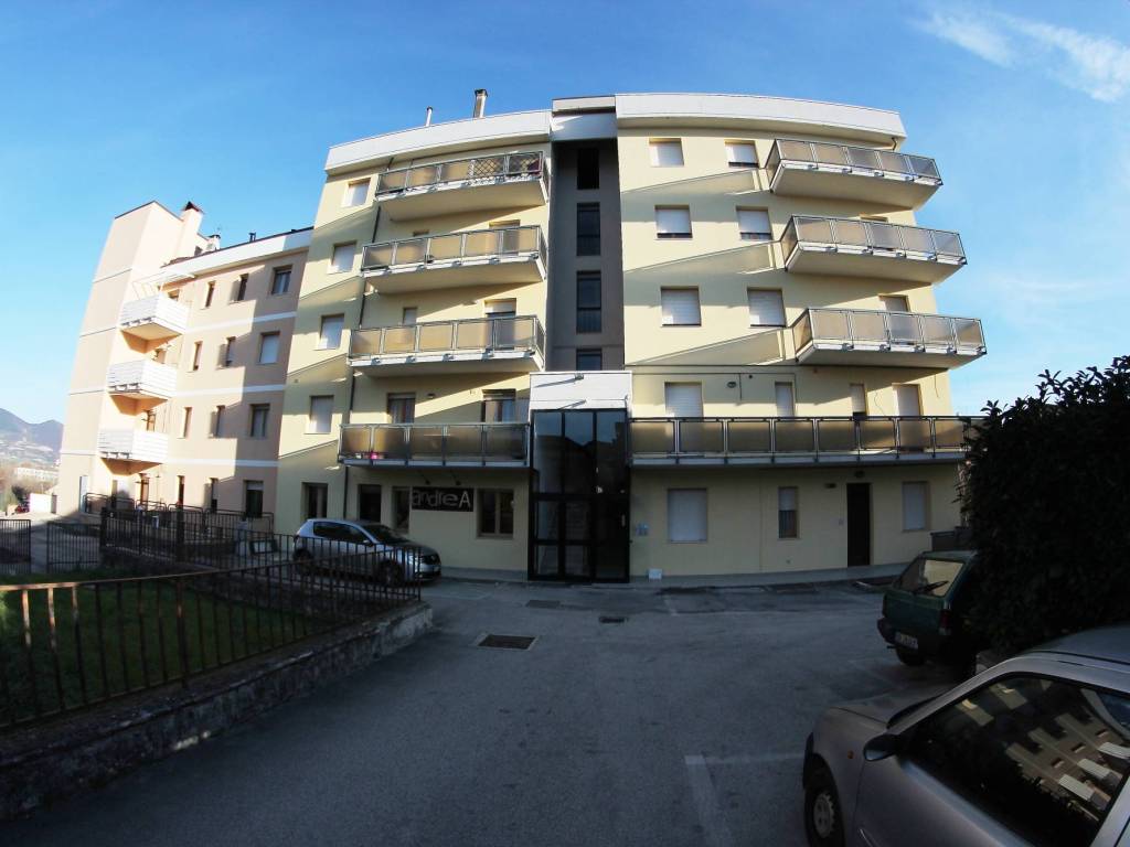 Appartamento a Fabriano in Viale Pietro Serafini, 57 - Foto 3