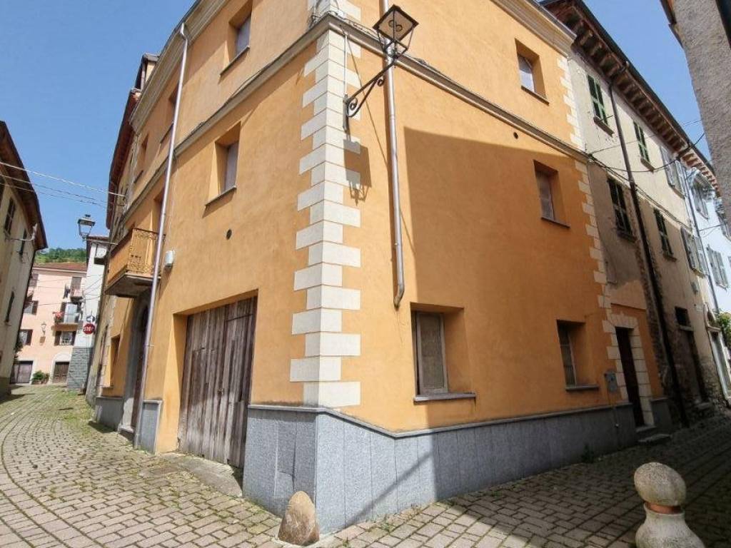 Casa indipendente a Saliceto in Via Camillo Benso di Cavour, 6 - Foto 4