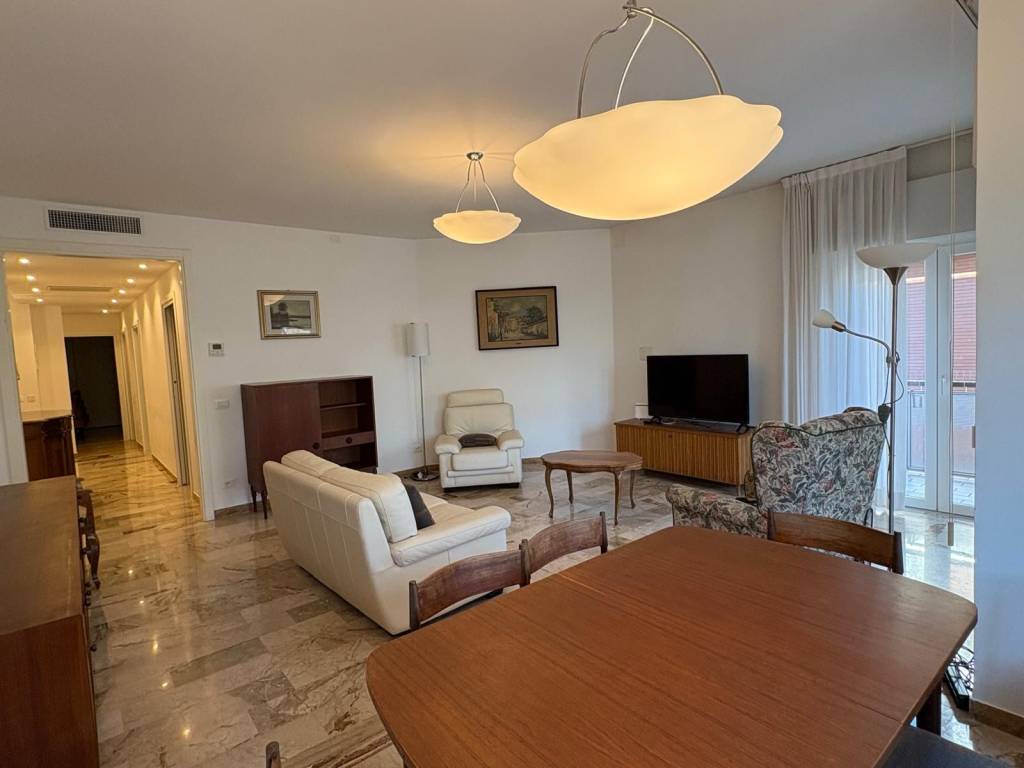 Appartamento a Venezia in Viale Giuseppe Garibaldi, 63 - Foto 2