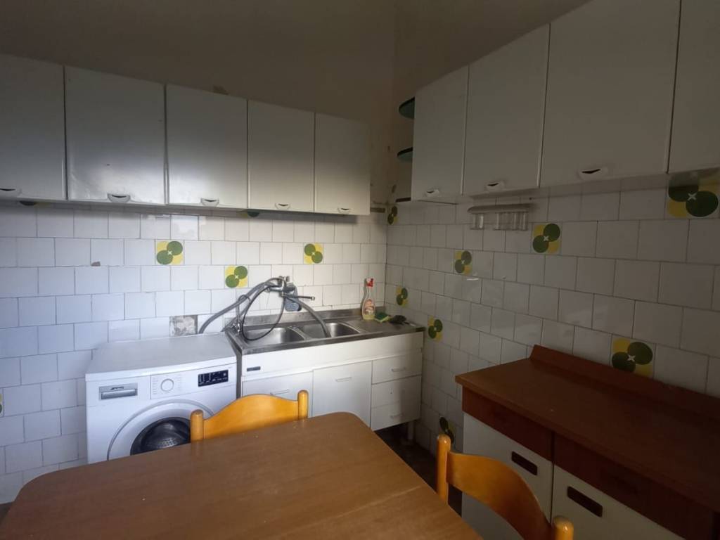 Appartamento a Terni in Via Fratelli Rosselli - Foto 2
