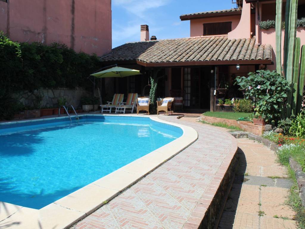 Villa a Elmas in Via Fontanella Nuova - Foto 3