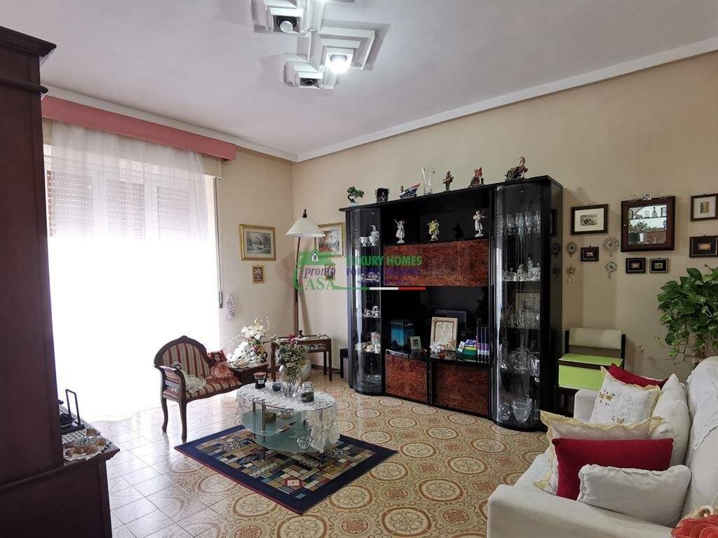 Appartamento a Ragusa in VIA PAESTUM - Foto 2