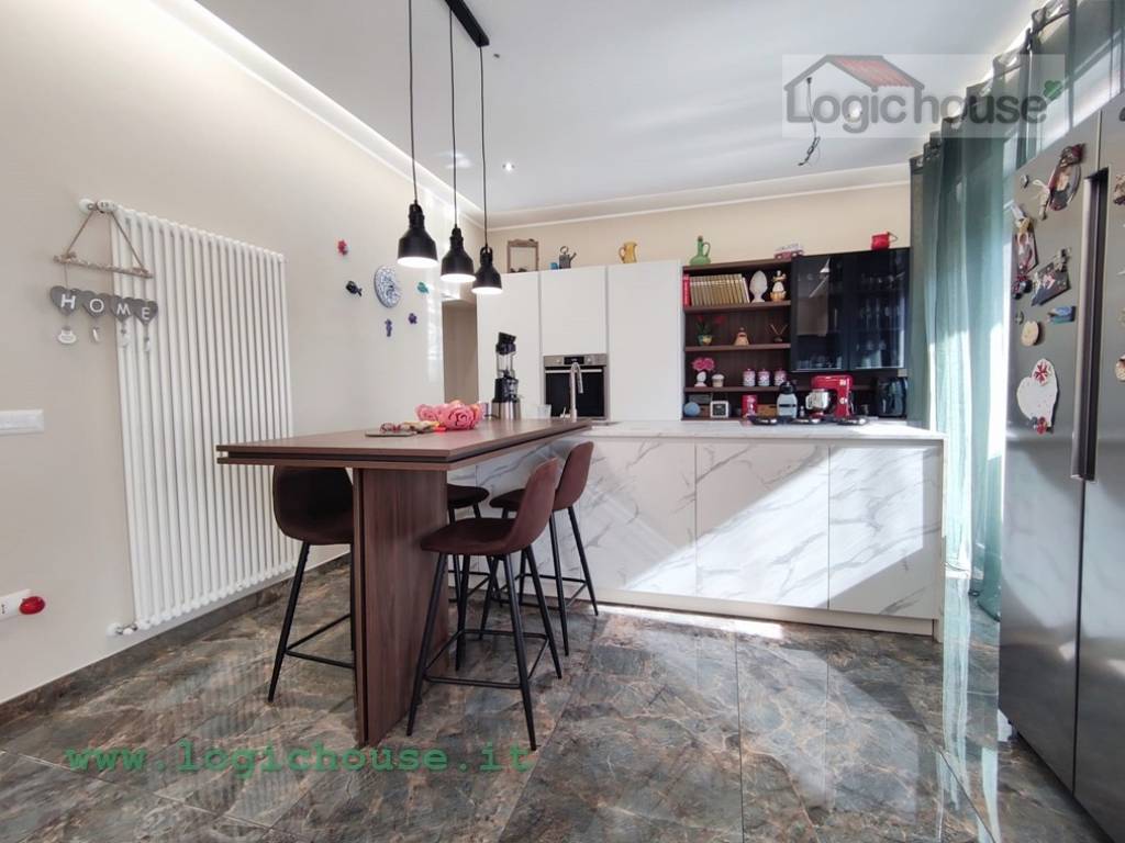 Appartamento a Formia in Via Vincenzo Aprea, 8 - Foto 4