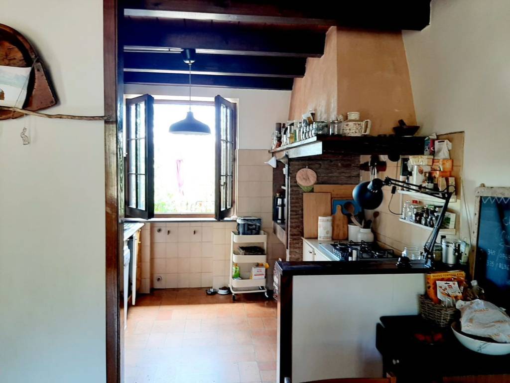 Villa a Urbino in Via Mari - Foto 2