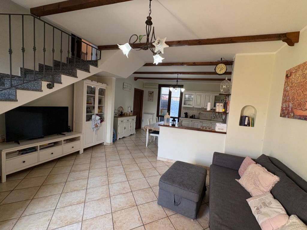 Villetta a schiera a Garlasco in Via Toledo, 57 - Foto 5