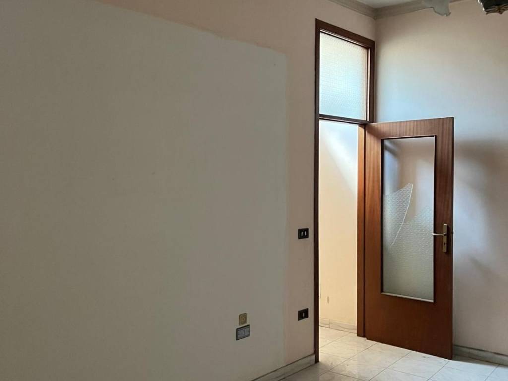 Appartamento a Lusciano in Via Costanzo - Foto 3
