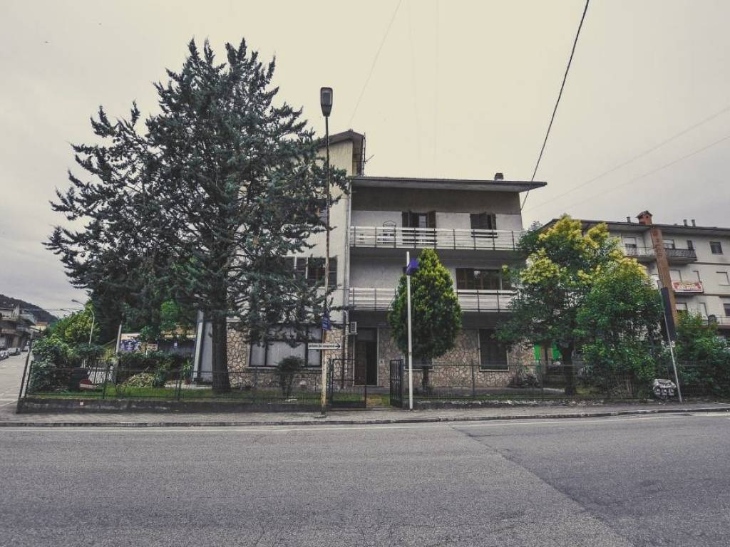 Appartamento a Comunanza in VIA ROMA - Foto 4