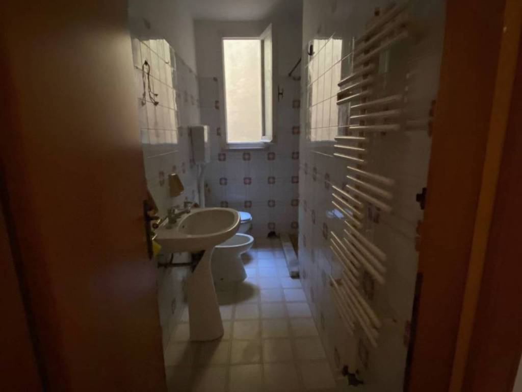 Appartamento a Riccione in Viale Castrocaro, 49 B - Foto 4
