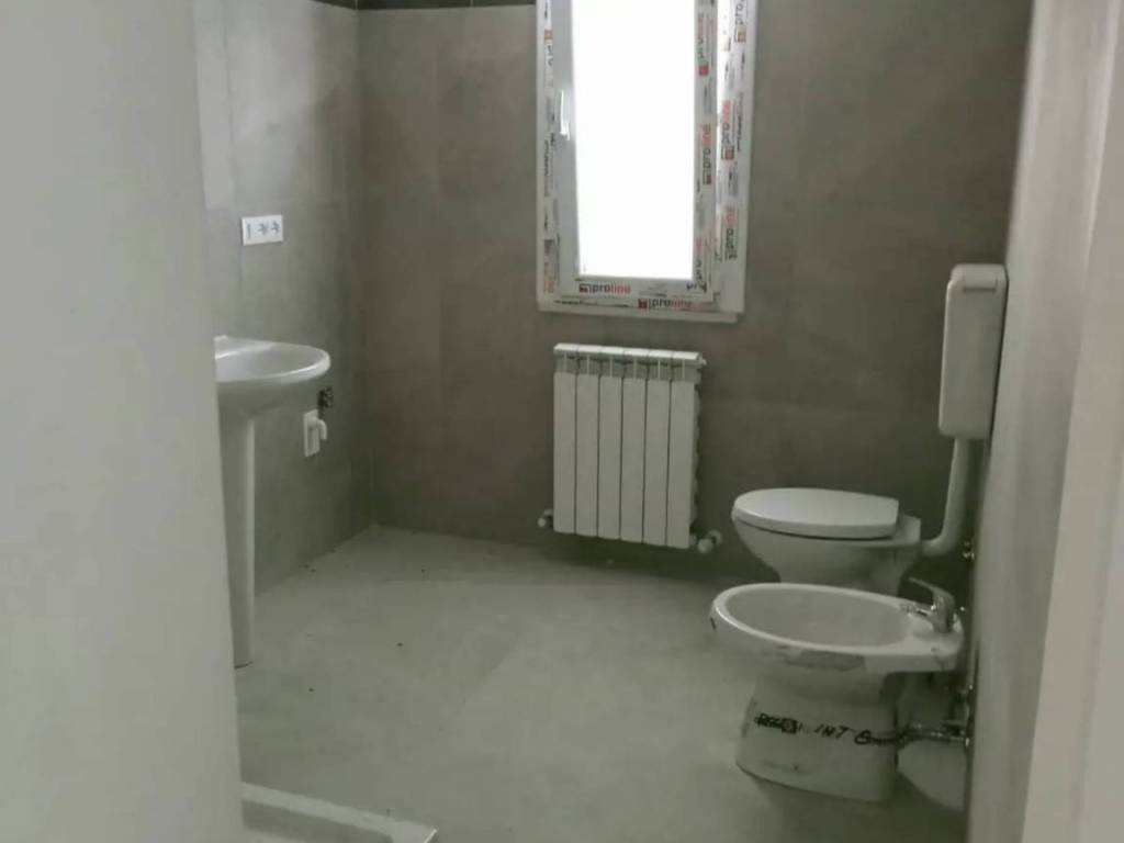 Casa indipendente a Cepagatti in Via Galileo Galilei - Foto 2