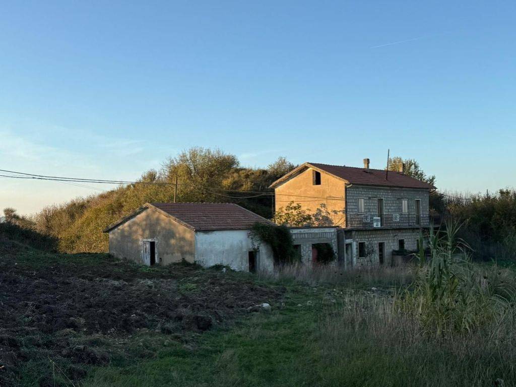 Rustico / casale a San fele in Strada Provinciale Bosco della Pietra - Foto 2